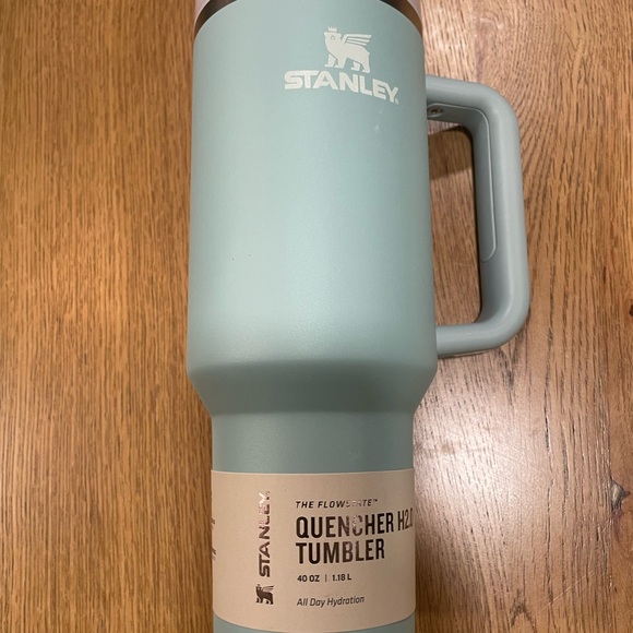 Stanley Light Blue Travel Mug - Picture 3 of 5